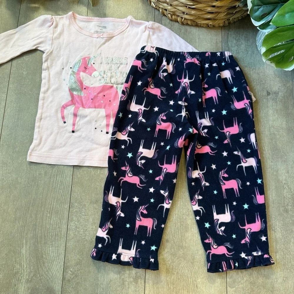 Carter’s Unicorn Theme Toddler Girl’s Pajamas Set “I Sparkle in my Sleep”